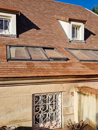 Couvreur sur toiture à Saint-Nom-La-Bretèche (78860)