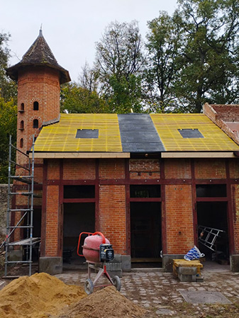 Couvreur sur toiture à Saint-Nom-La-Bretèche (78860)